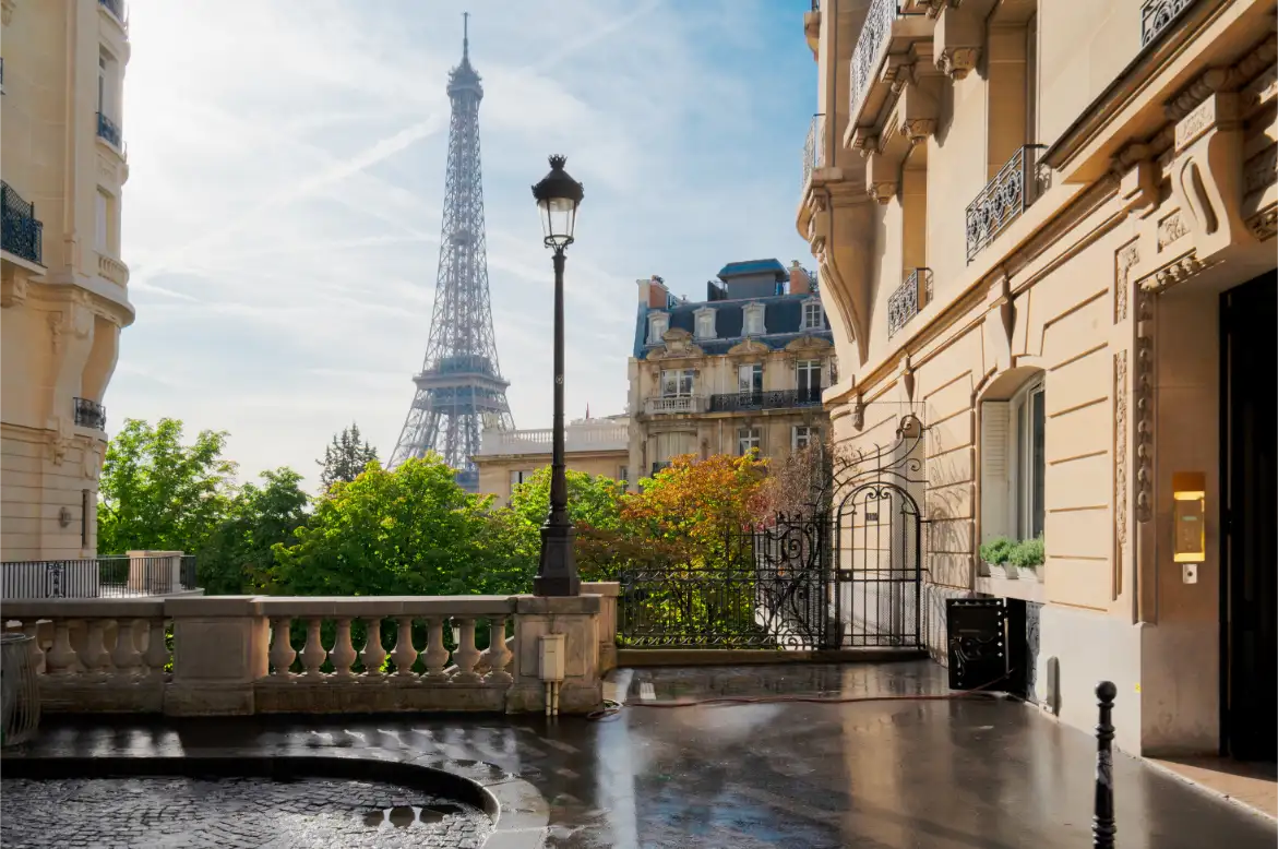 paris-romantic-escape-travitrip-img (1)